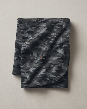 Heavyweight Stadium Blanket – Iron Gate Digital Camo
