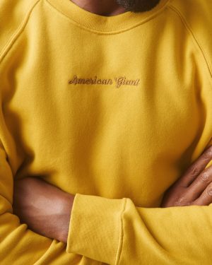 Men’s Midweight Crewneck – Nugget Gold