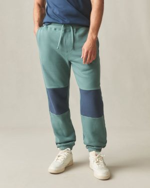 Men’s Patch Classic Sweatpant – Silver Pine Spellbound