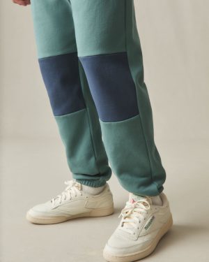 Men’s Patch Classic Sweatpant – Silver Pine Spellbound