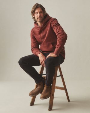 Men’s Classic Pullover – Russet Brown