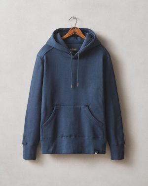 Men’s Classic Pullover – Spellbound