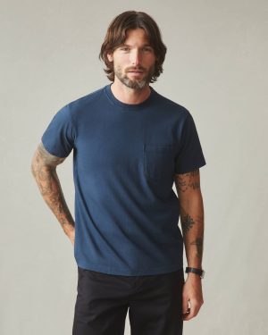 Men’s Pocket Tee – Spellbound