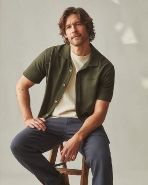 Men’s Horizon Shirt – Deep Olive
