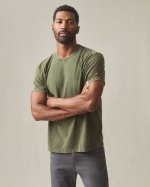 Men’s Vintage Crew Tee – Mineral Wash Deep Olive