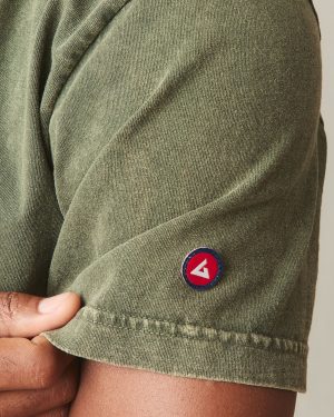 Men’s Vintage Crew Tee – Mineral Wash Deep Olive