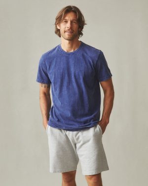 Men’s Vintage Crew Tee – Mineral Wash Ocean Cavern