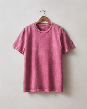 Men’s Vintage Crew Tee – Mineral Wash Raspberry