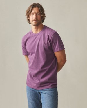 Men’s Vintage Crew Tee – Washed Italian Plum
