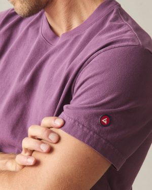 Men’s Vintage Crew Tee – Washed Italian Plum