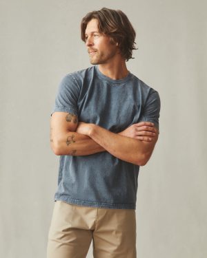 Men’s Vintage Crew Tee – Mineral Wash Metropolitan Grey