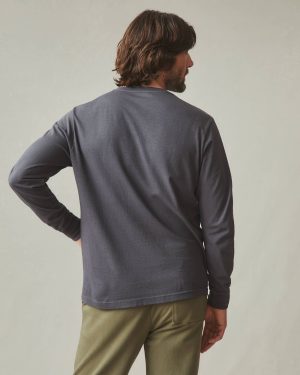 Men’s Vintage Crew Long Sleeve Tee – Washed Metropolitan Grey