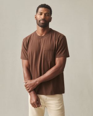 Men’s Utility Pocket Tee – Chicory Coffee