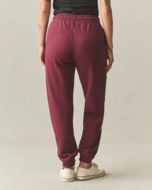 Women’s Classic Sweatpant – Zinfandel