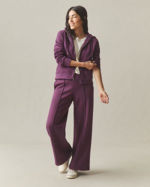 Women’s Pintuck Flare Pant – Italian Plum