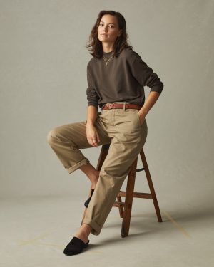 Women’s Relaxed French Terry Sweatshirt – Oak