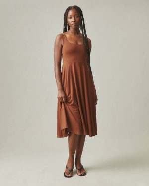 Women’s Flex Dress – Sorrel Horse