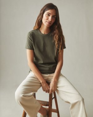 Women’s Vintage Crew Tee – Washed Olive