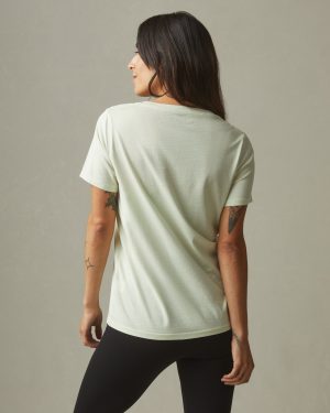 Women’s Classic Cotton V-Neck Tee – Aloe Wash