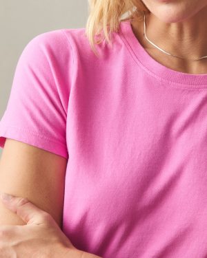 Women’s Classic Cotton Crew Tee – Fiji Flower