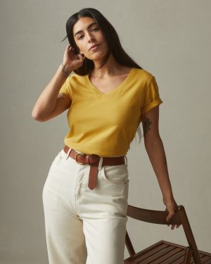 Women’s Classic Cotton V-Neck Tee – Straw