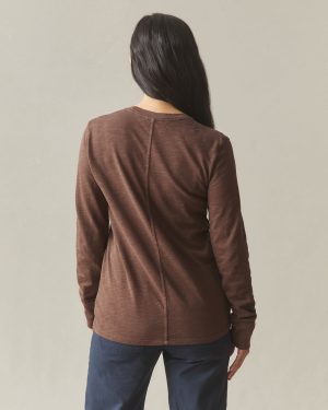 Women’s Premium Slub Long Sleeve Crew Tee – Chestnut