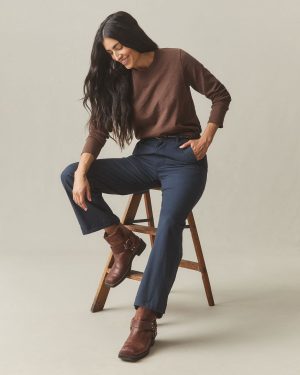Women’s Premium Slub Long Sleeve Crew Tee – Chestnut