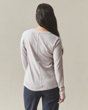 Women’s Premium Slub Long Sleeve V-Neck Tee – Ashes of Roses