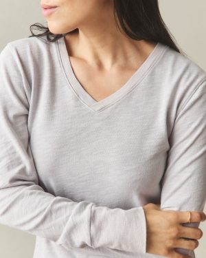 Women’s Premium Slub Long Sleeve V-Neck Tee – Ashes of Roses