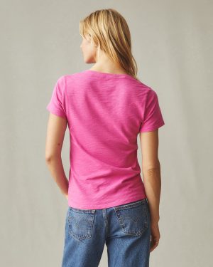 Women’s Premium Slub V-Neck Tee – Bright Pink