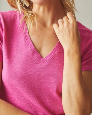 Women’s Premium Slub V-Neck Tee – Bright Pink
