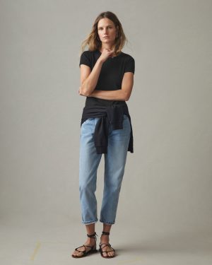 Women’s Baby Tee – Black