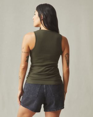 Women’s Luxe Rib Tank – Deep Olive